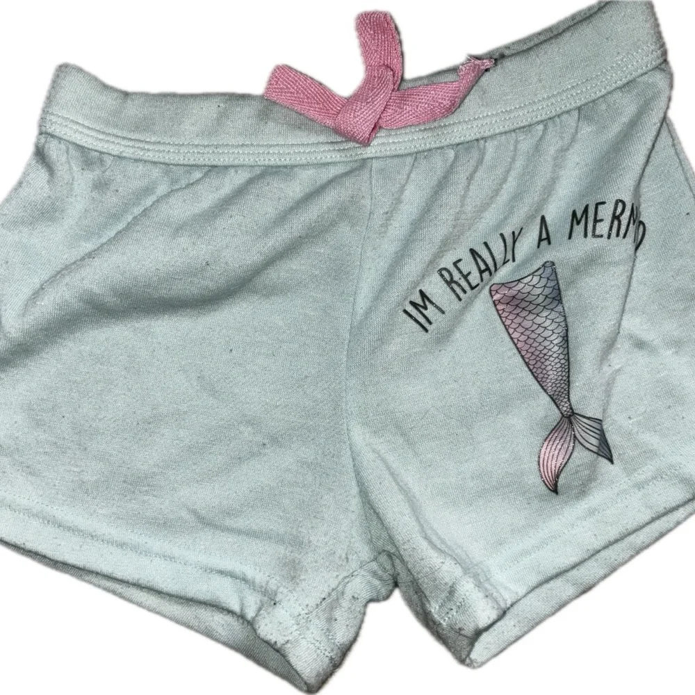 I'm really a mermaid gently loved girls 5y ish shorts perfect for summertime fun - Picture 2 of 6